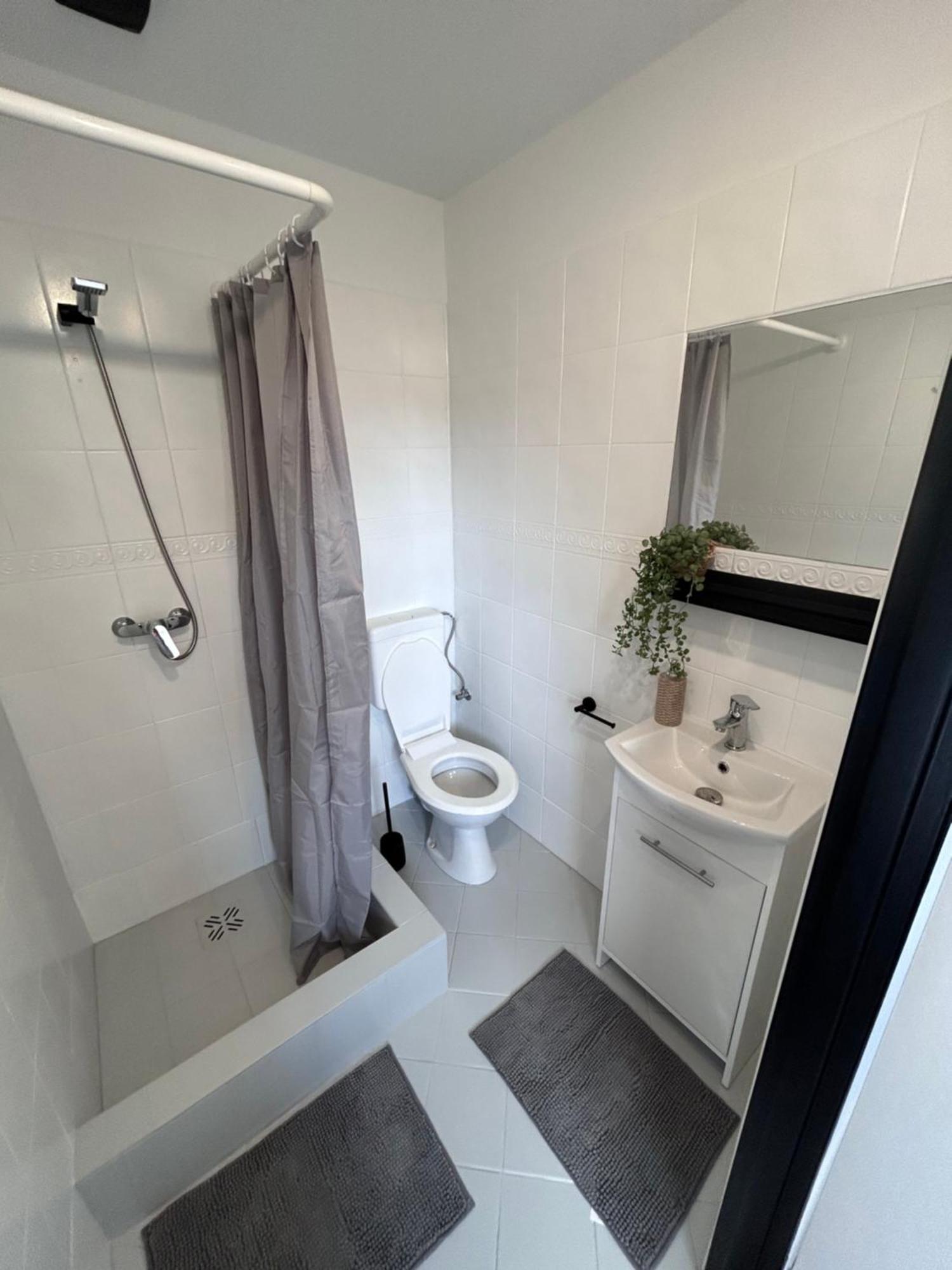 Pokoje I Apartamenty Polna 19 Niechorze Exterior foto